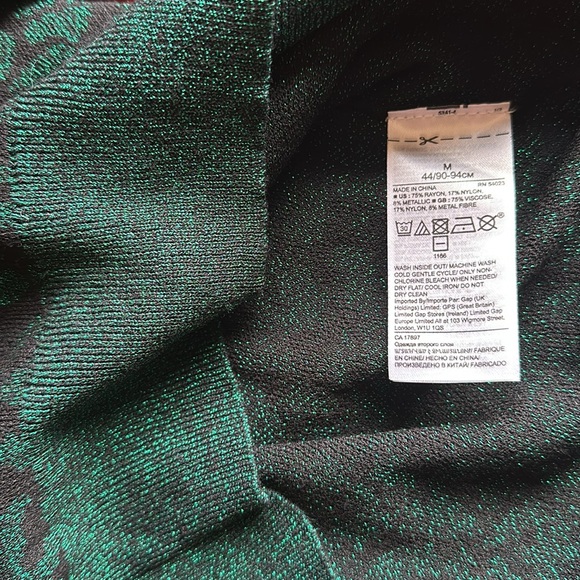 Banana Republic emerald green/black metallic sweater. New. - Picture 7 of 7